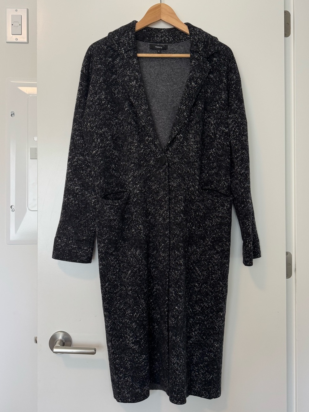 Theory 94% Wool Black White Speckled Long Coat Size M